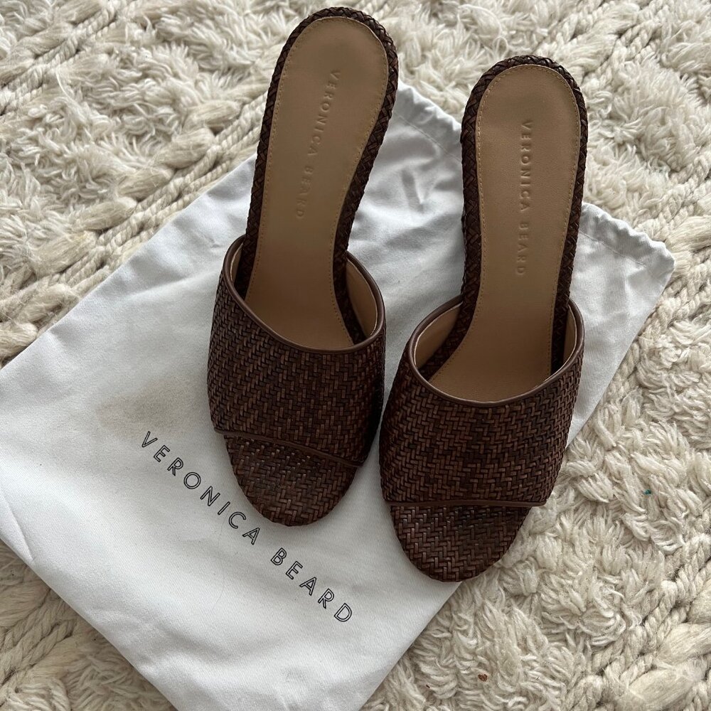 Veronica Beard Dali Woven Raffia Slides Size 9 - Pre-Owned, Good Condition